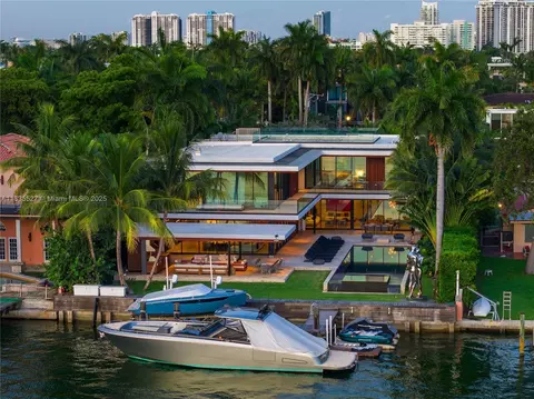 126 W San Marino Dr, Miami Beach, FL 33139