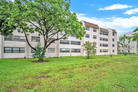 10400 NW 30th Ct #305, Sunrise, FL 33322