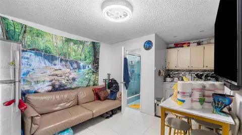 521 SE 5th St, Hialeah, FL 33010 photo 33