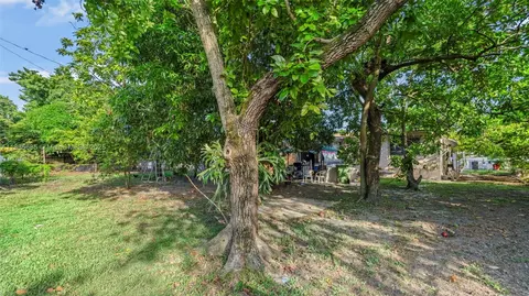521 SE 5th St, Hialeah, FL 33010 photo 24