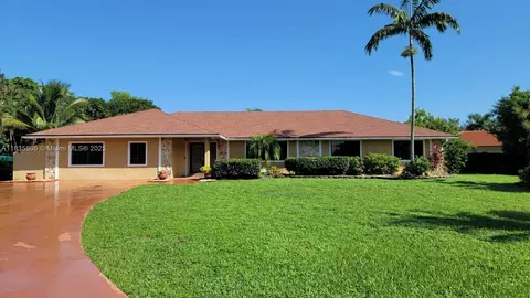 15131 Whetstone Way, Southwest Ranches, FL 33331