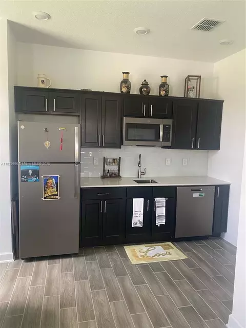 Kitchen - 2843 Darlington Oak Ln, Ocoee, FL 34761 photo 1 of 1