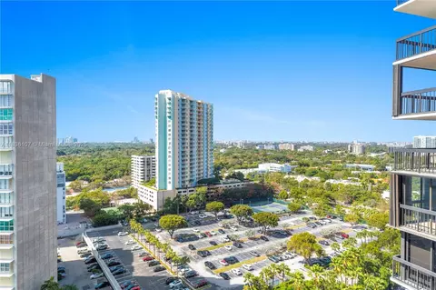 2333 Brickell Ave #1908, Miami, FL 33129 photo 13