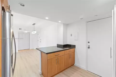 2333 Brickell Ave #1908, Miami, FL 33129 photo 7