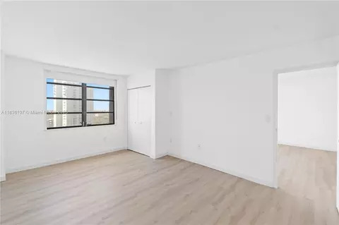 2333 Brickell Ave #1908, Miami, FL 33129 photo 18