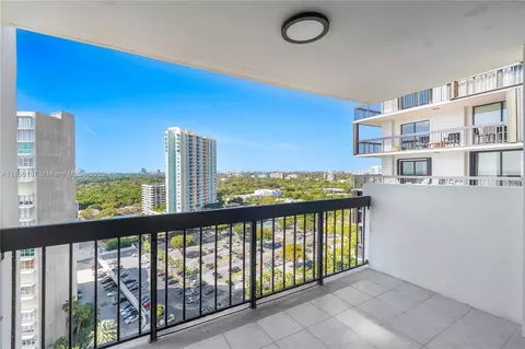 2333 Brickell Ave #1908, Miami, FL 33129 photo 14