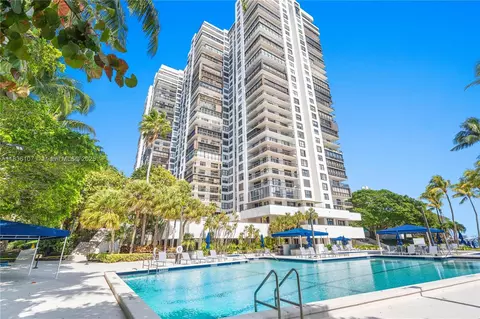 2333 Brickell Ave #1908, Miami, FL 33129 photo 27