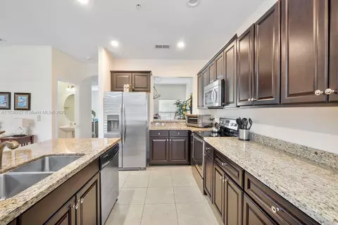 2851 W Prospect Rd #1306, Tamarac, FL 33309