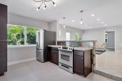 11100 NE 12th Ave, Miami, FL 33161