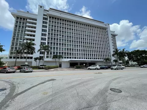 700 Biltmore Way #715, Coral Gables, FL 33134