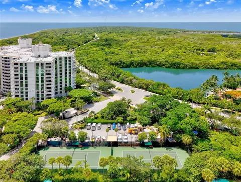 1121 Crandon Blvd #E708, Key Biscayne, FL 33149 photo 17