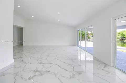 Living - 4808 Mango Dr, Tamarac, FL 33319 photo 5 of 7