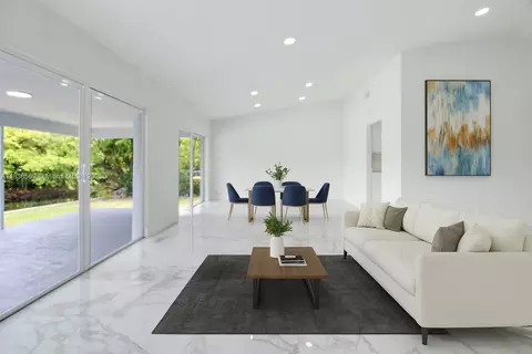 Living - 4808 Mango Dr, Tamarac, FL 33319 photo 2 of 7
