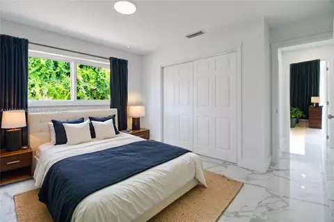 Bedroom - 4808 Mango Dr, Tamarac, FL 33319 photo 5 of 7