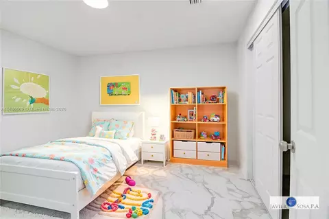 Bedroom - 4808 Mango Dr, Tamarac, FL 33319 photo 3 of 7
