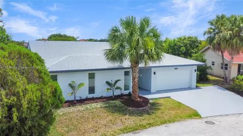 Other - 4808 Mango Dr, Tamarac, FL 33319 photo 2 of 11