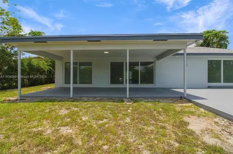 Other - 4808 Mango Dr, Tamarac, FL 33319 photo 10 of 11