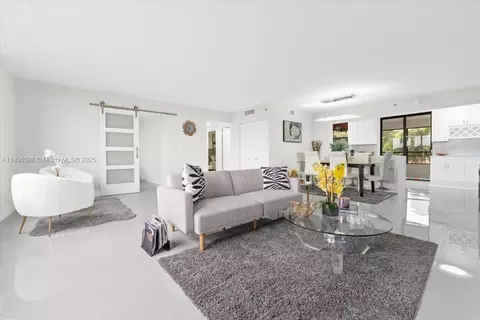 7153 Promenade Dr #302, Boca Raton, FL 33433
