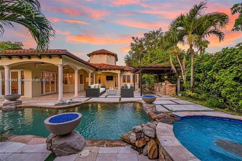 Other - 13400 SW 83rd Ave, Pinecrest, FL 33156 photo 9 of 11