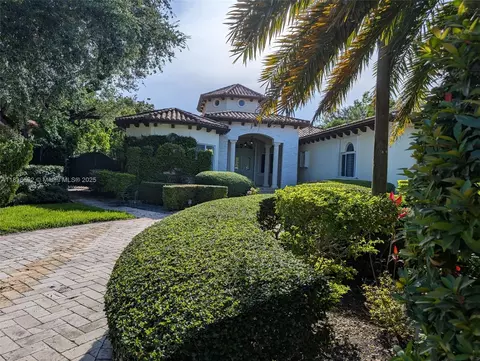 Exterior - 13400 SW 83rd Ave, Pinecrest, FL 33156 photo 16 of 18