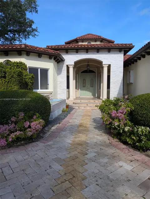 Other - 13400 SW 83rd Ave, Pinecrest, FL 33156 photo 3 of 11