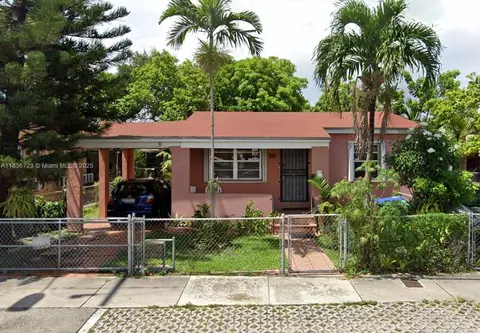 1385 NW 28th St, Miami, FL 33142