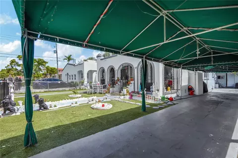 2220 SW 12th St, Miami, FL 33135