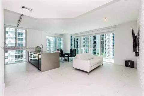 1080 Brickell Ave #1708, Miami, FL 33131