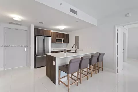 488 NE 18th St #509, Miami, FL 33132
