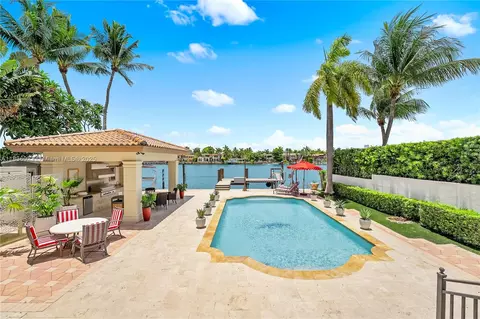 66 S Hibiscus Dr, Miami Beach, FL 33139
