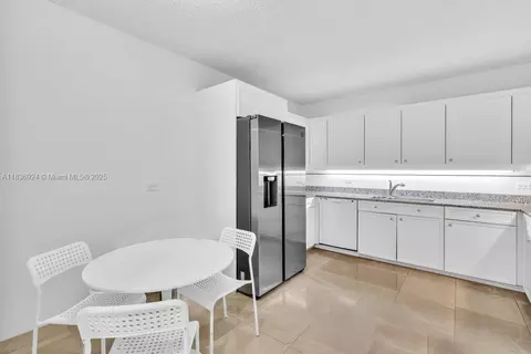 Other - 8855 E Collins Ave #2F, Surfside, FL 33154 photo 11 of 23