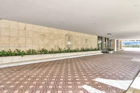 Exterior - 8855 E Collins Ave #2F, Surfside, FL 33154 photo 3 of 11