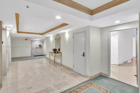 Entry Way - 8855 E Collins Ave #2F, Surfside, FL 33154 photo 2 of 5