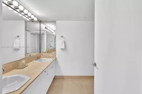 Bath - 8855 E Collins Ave #2F, Surfside, FL 33154 photo 7 of 7