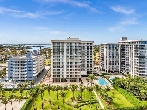 View/Area - 8855 E Collins Ave #2F, Surfside, FL 33154 photo 3 of 8