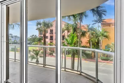 Other - 8855 E Collins Ave #2F, Surfside, FL 33154 photo 15 of 23
