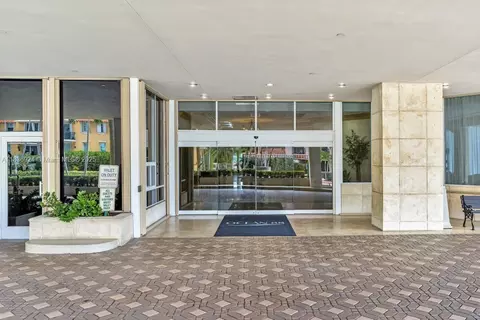 Other - 8855 E Collins Ave #2F, Surfside, FL 33154 photo 6 of 23