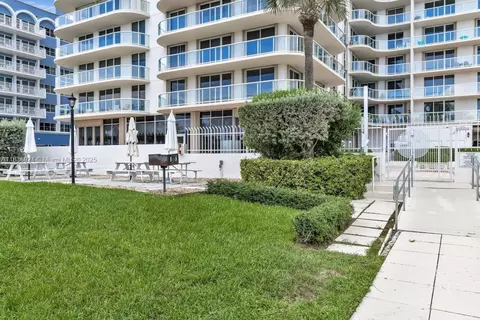 Exterior - 8855 E Collins Ave #2F, Surfside, FL 33154 photo 11 of 11
