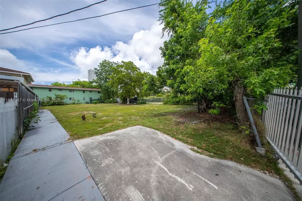 Other - 367 SW 11th St, Miami, FL 33130 photo 2 of 2