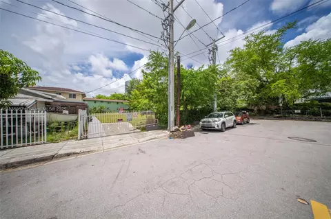 Other - 367 SW 11th St, Miami, FL 33130 photo 1 of 2