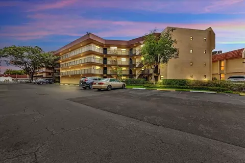 6555 W Broward Blvd #300, Plantation, FL 33317