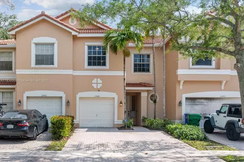 12468 SW 44th Ct, Miramar, FL 33027