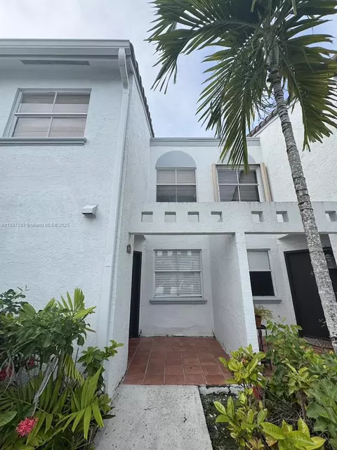 9755 NW 48th Ter #321, Doral, FL 33178