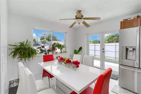 Dining - 231 E 41st St, Hialeah, FL 33013 photo 4 of 4