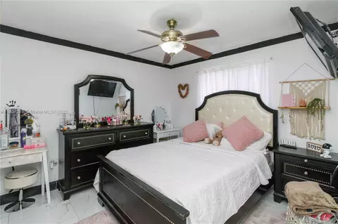 Bedroom - 231 E 41st St, Hialeah, FL 33013 photo 6 of 7