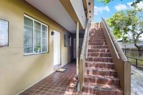 2515 SW 7th St, Miami, FL 33135 photo 13