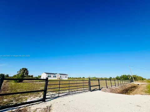 16371 NW 262 St, Okeechobee, FL 34972 photo 5