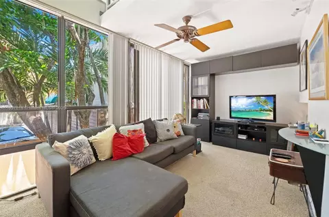 2778 Day Ave #2, Miami, FL 33133