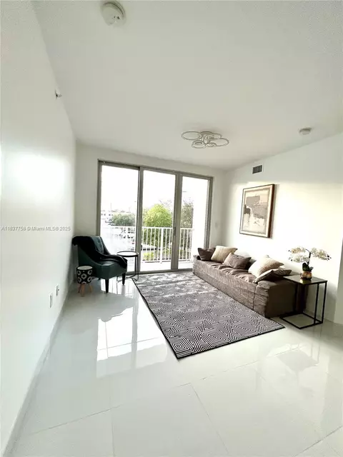 2651 NE 212th Ter #202, Aventura, FL 33180