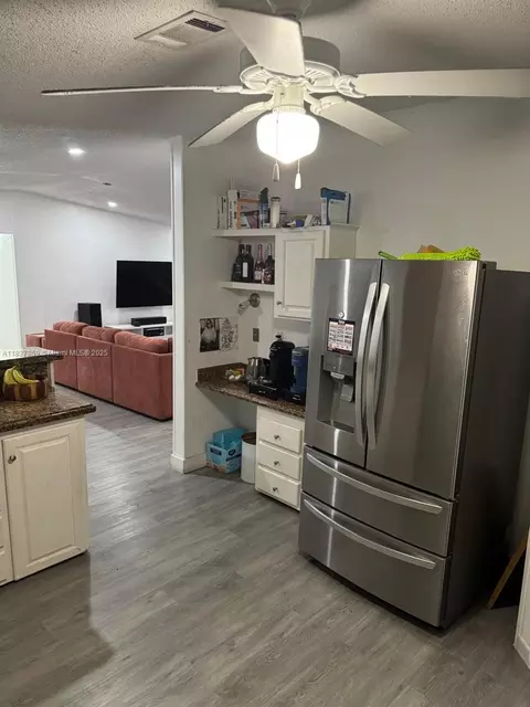 19800 SW 180 #LOT 458, Miami, FL 33187